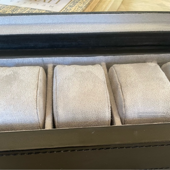 Leather Watch Storage Box - Picture 5 of 9